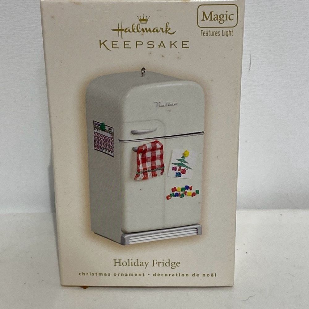 Hallmark Keepsake Magic Holiday Fridge Christmas Ornament Multicolor New